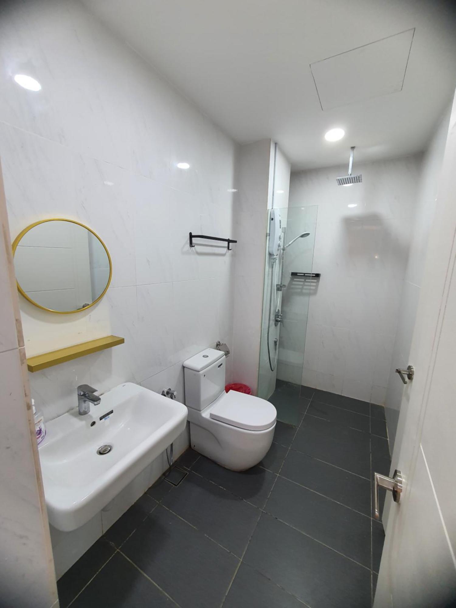 Reizz Residence By Luxury Suites Kuala Lumpur Exterior photo