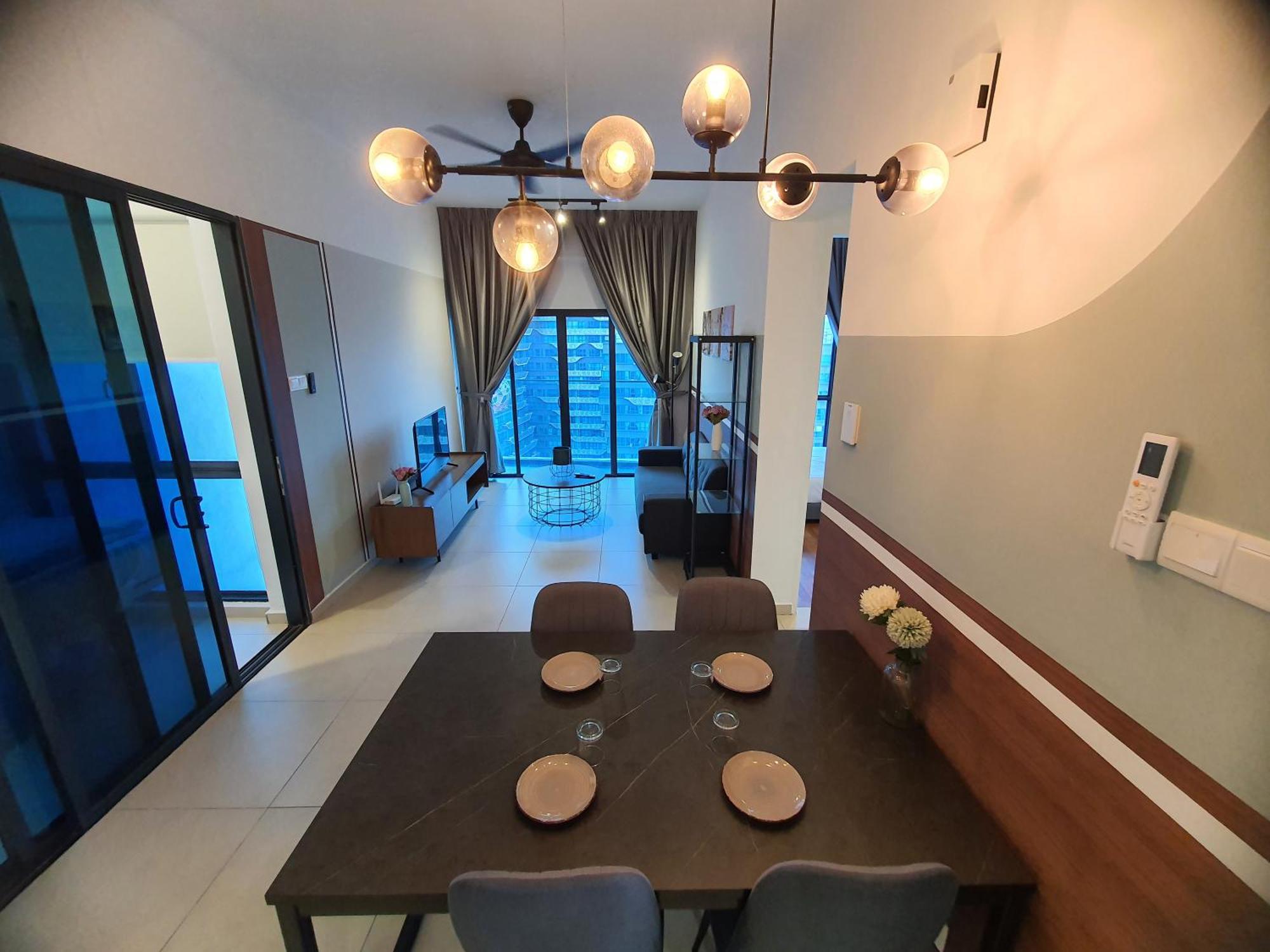 Reizz Residence By Luxury Suites Kuala Lumpur Exterior photo